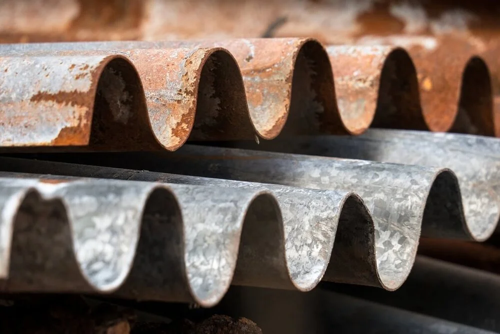cómo prevenir corrosión en estructuras metálicas